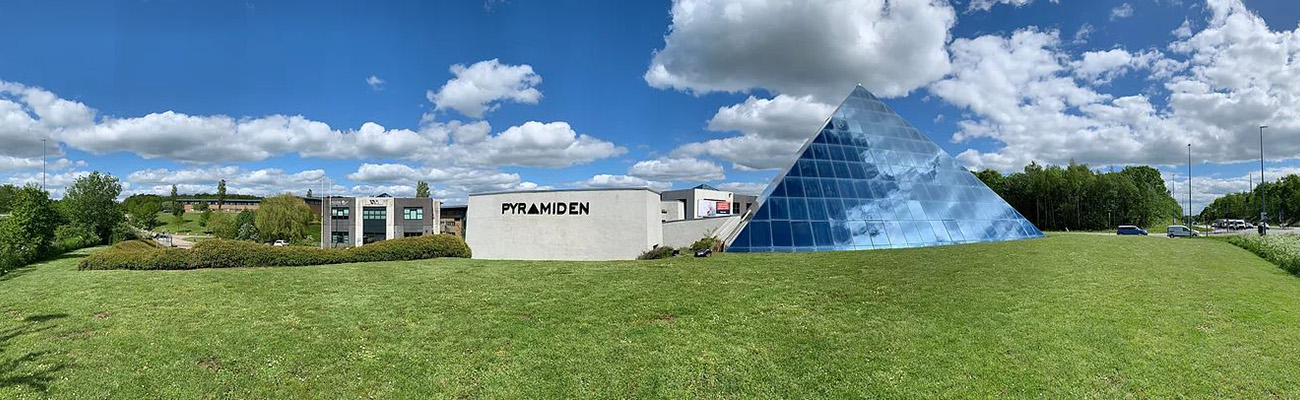 Pyramiden set udefra, Birkemose Allé 37 i Kolding